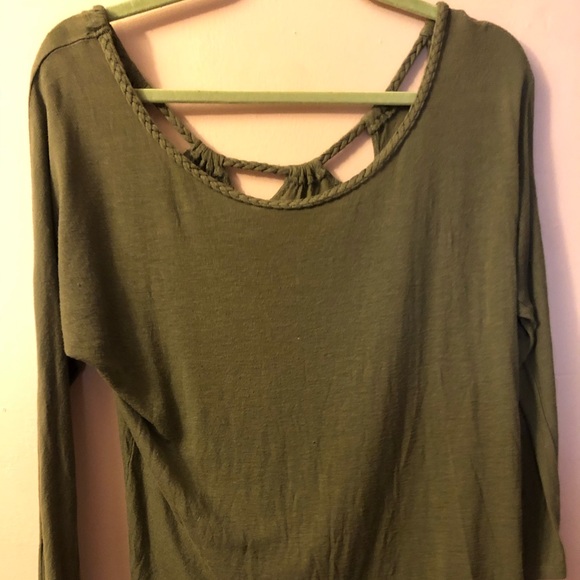 Olive green top - Picture 2 of 4